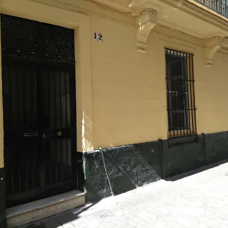 Noah House Center - Historic Center *