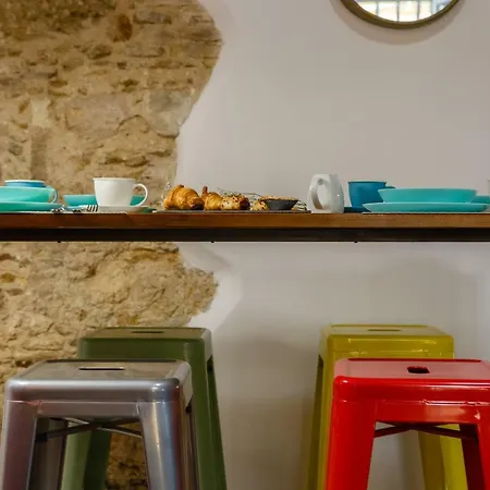 Noah House Center - Historic Center *