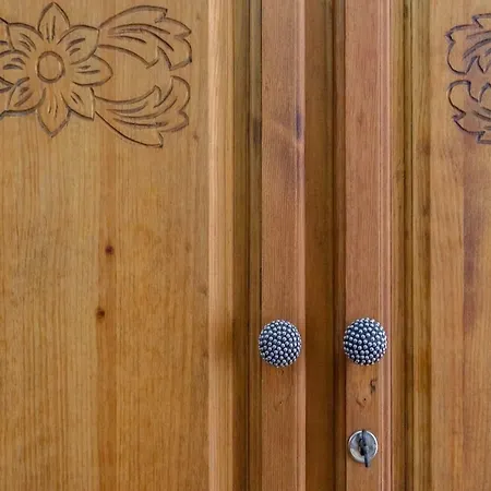 Noah House Center - Historic Center * Kadyks