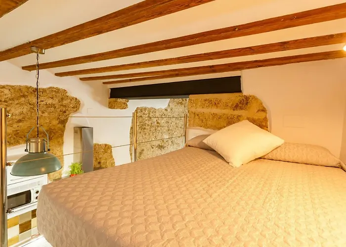 Noah House Center - Historic Center