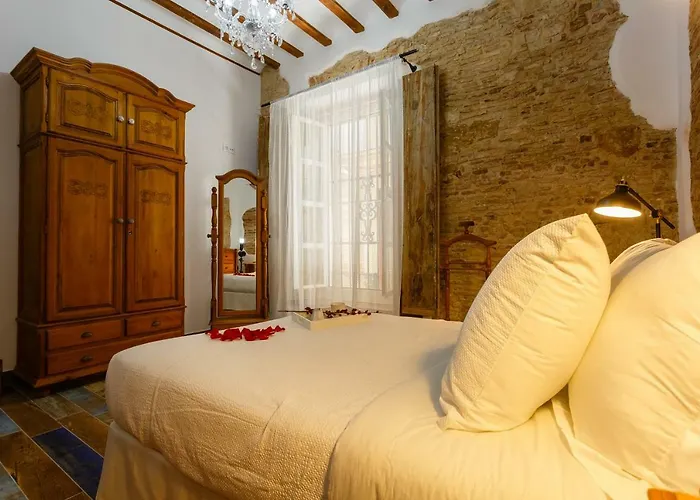 Noah House Center - Historic Center * Καντίζ