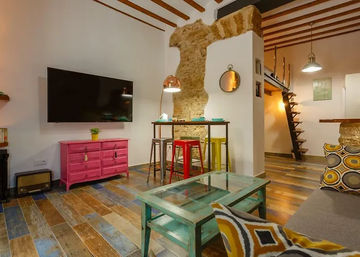 Noah House Center - Historic Center