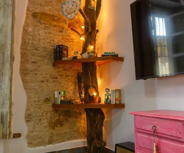 Noah House Center - Historic Center Apartamento Cádiz